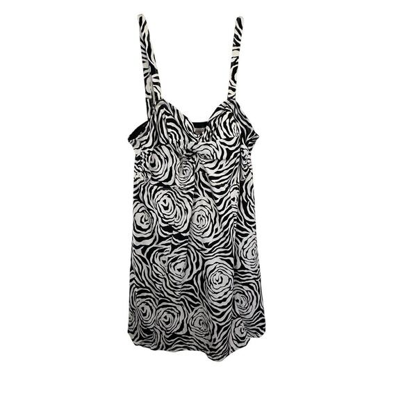 Roaman's Swim Women's Black White Zebra Print One Piece Swimsuit Size 22 - Picture 2 of 7
